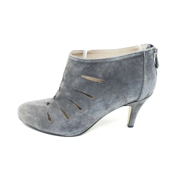 Adrienne Vittadini Trent Womens Heels Cutout Booties Gray Suede 7.5M - Picture 1 of 10